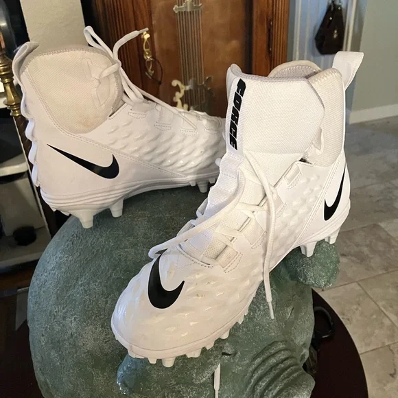 Nike Men’s Force Savage Varsity 2 High Top Football Cleats White Propulsion 7.5 - Picture 2 of 8
